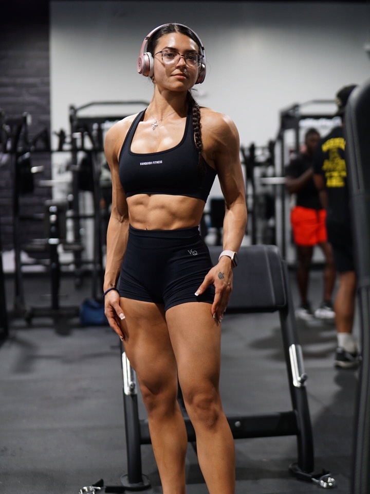 Loyane Santis — partner coach